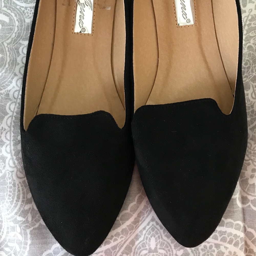 Black flats